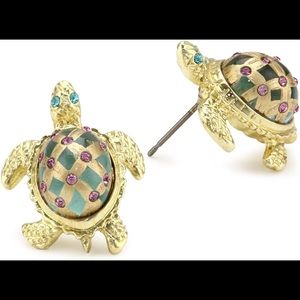 Betsy Johnson Sea Turtle earrings
